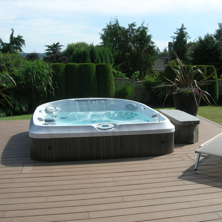 Jacuzzi® J470™ Selfness