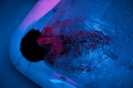 J509 Platinum Noir Woman