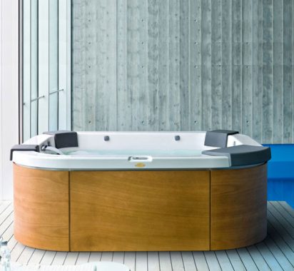 Jacuzzi Delos v notranjem ambientu